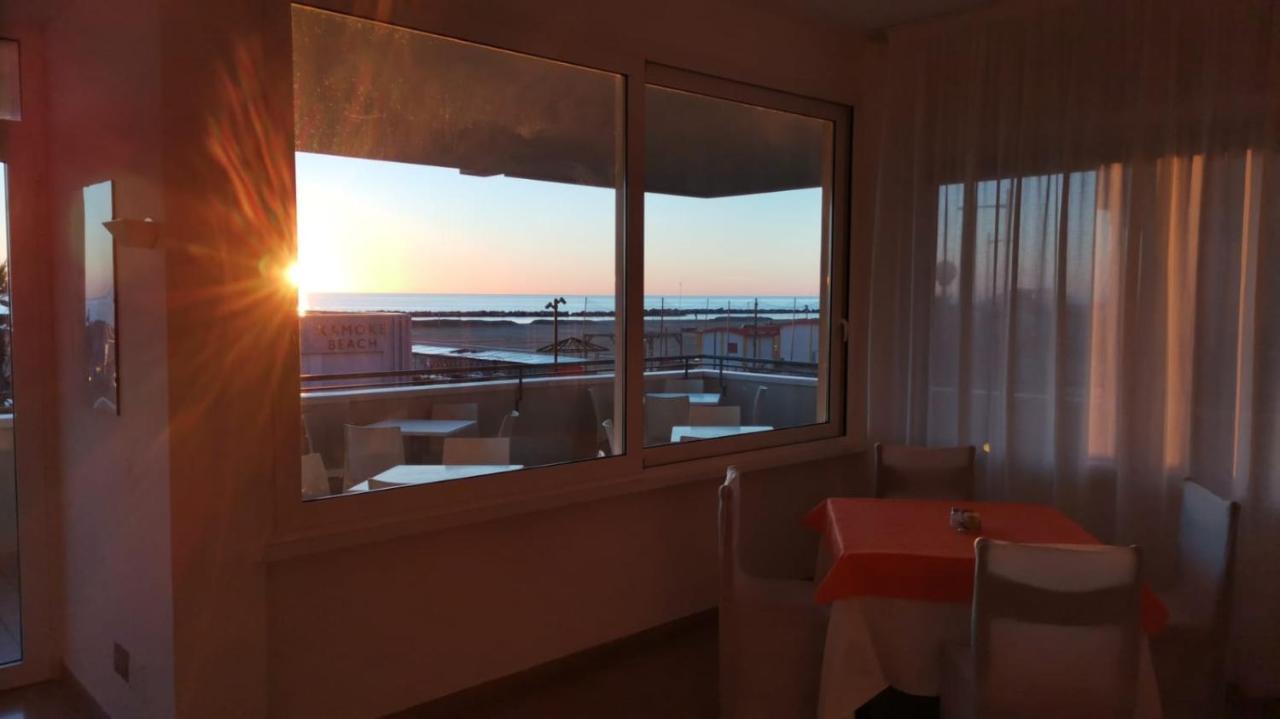 רימיני Hotel Croce Del Sud מראה חיצוני תמונה