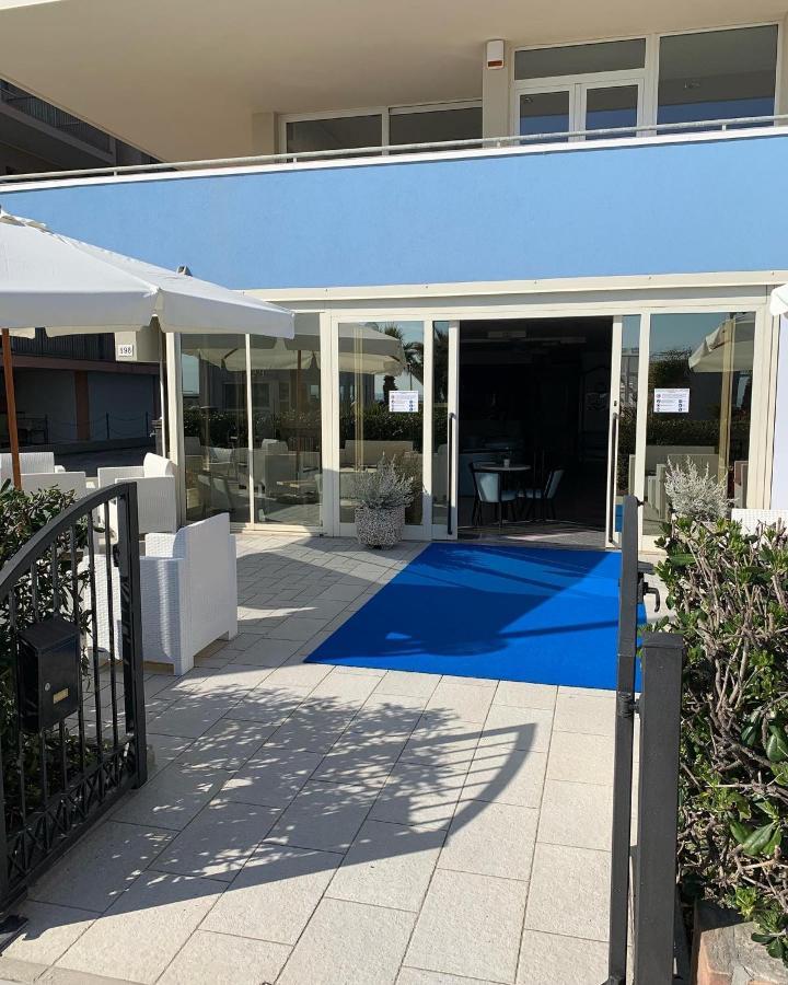 רימיני Hotel Croce Del Sud מראה חיצוני תמונה