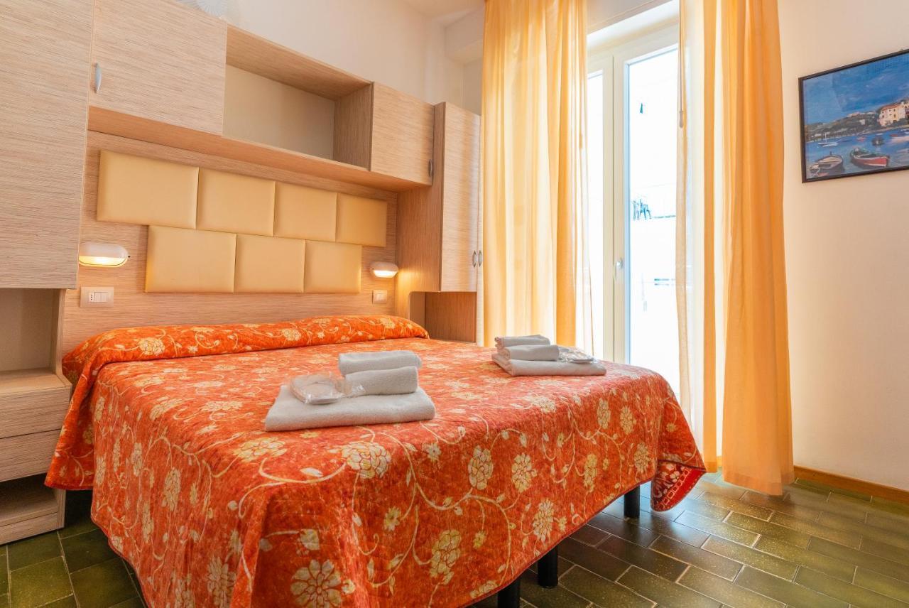רימיני Hotel Croce Del Sud מראה חיצוני תמונה
