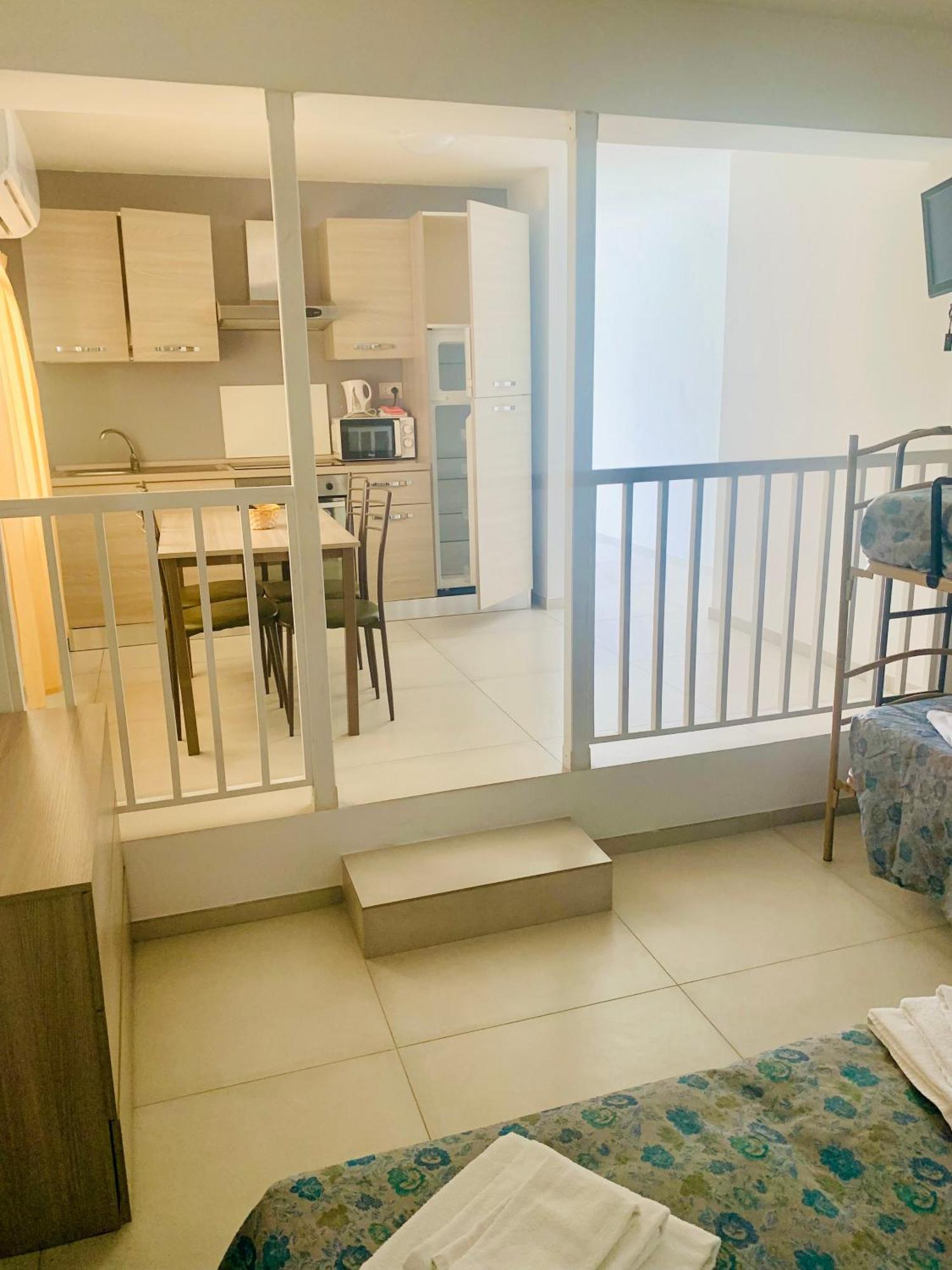 רימיני Hotel Croce Del Sud מראה חיצוני תמונה