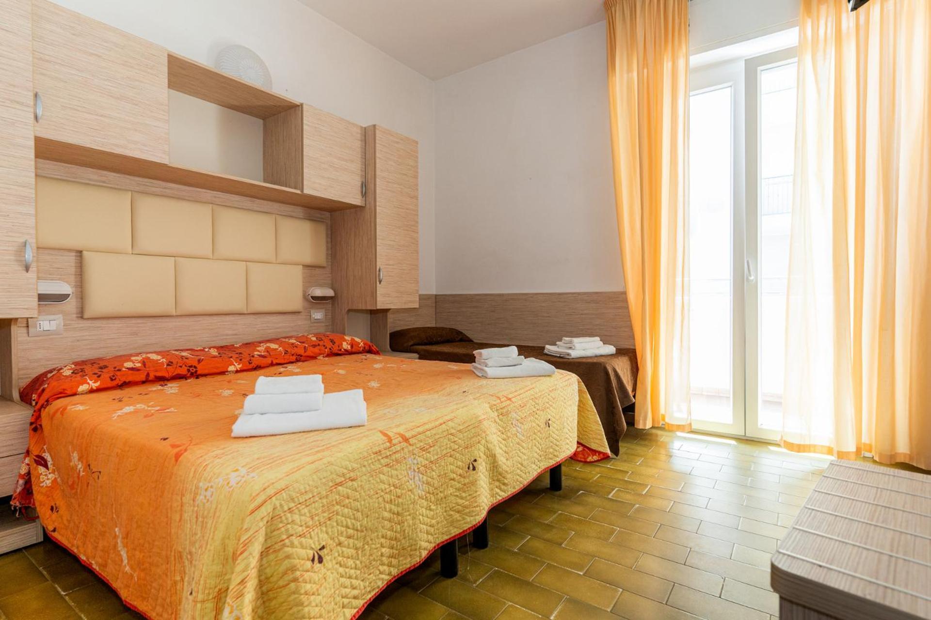 רימיני Hotel Croce Del Sud מראה חיצוני תמונה