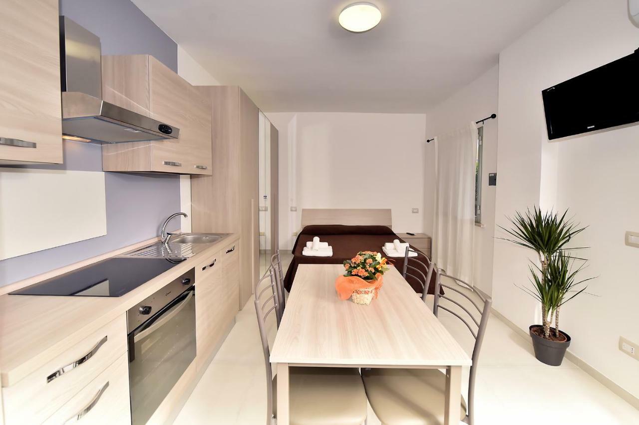 רימיני Hotel Croce Del Sud מראה חיצוני תמונה